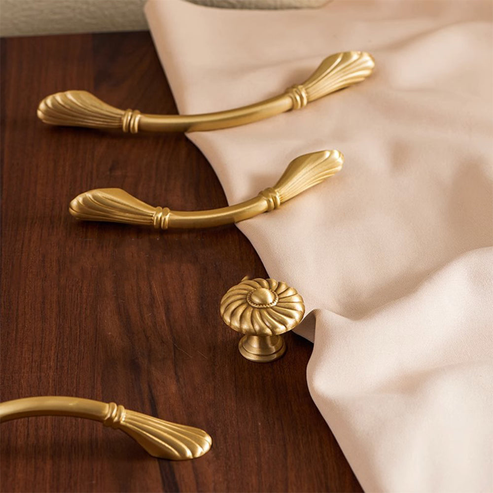 Elegant Brushed Brass Shell Dresser Handles -Homdiy